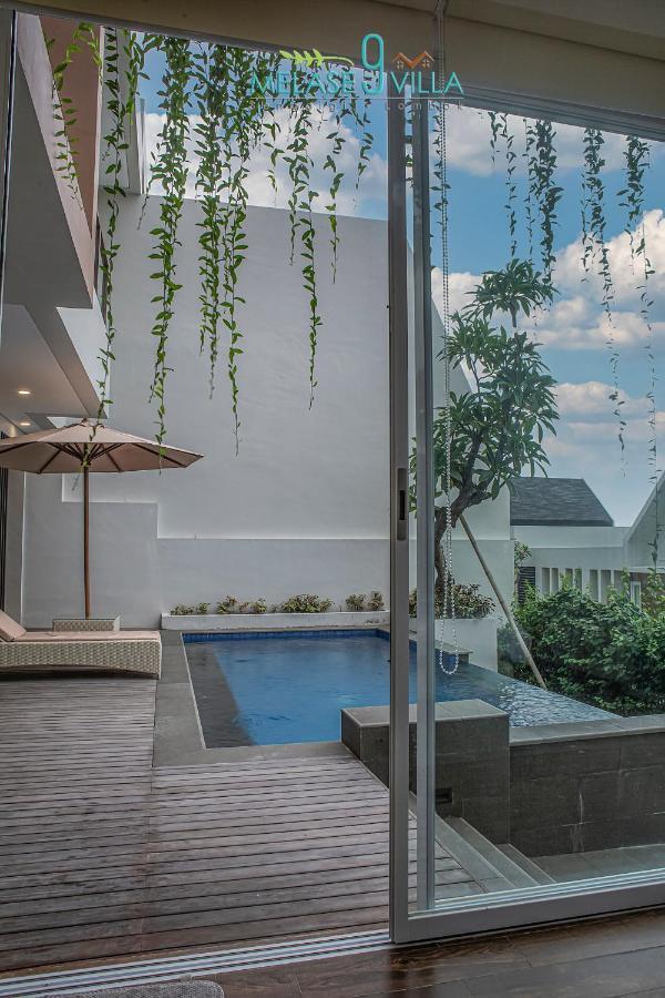 Melase 9 Villa, Senggigi Матарам Екстер'єр фото